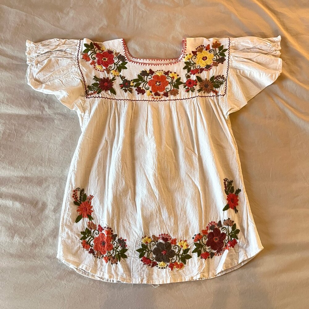 Handmade Mexican Puebla Floral Embroidered Blouse